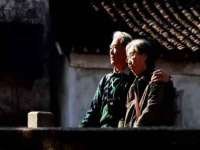 骥子龙文融资租赁（深圳）有限公司